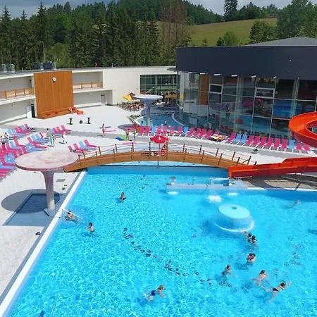 Max - Whirlpool & Bazen & Sauna Semesterbostad Velké Losiny