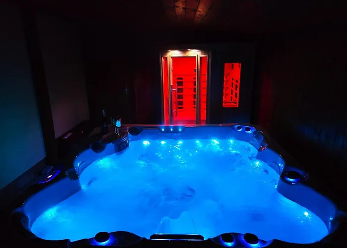 Max - Whirlpool & Bazen & Sauna